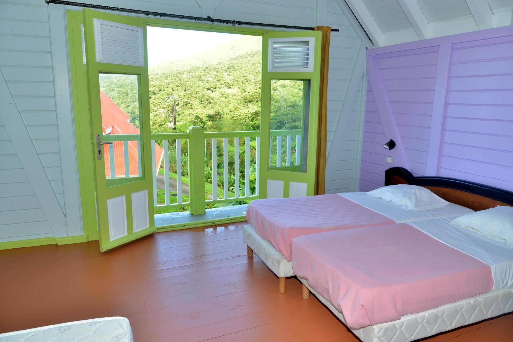Auberge De La Montagne Pelee Hotel Saint-Pierre 외부 사진